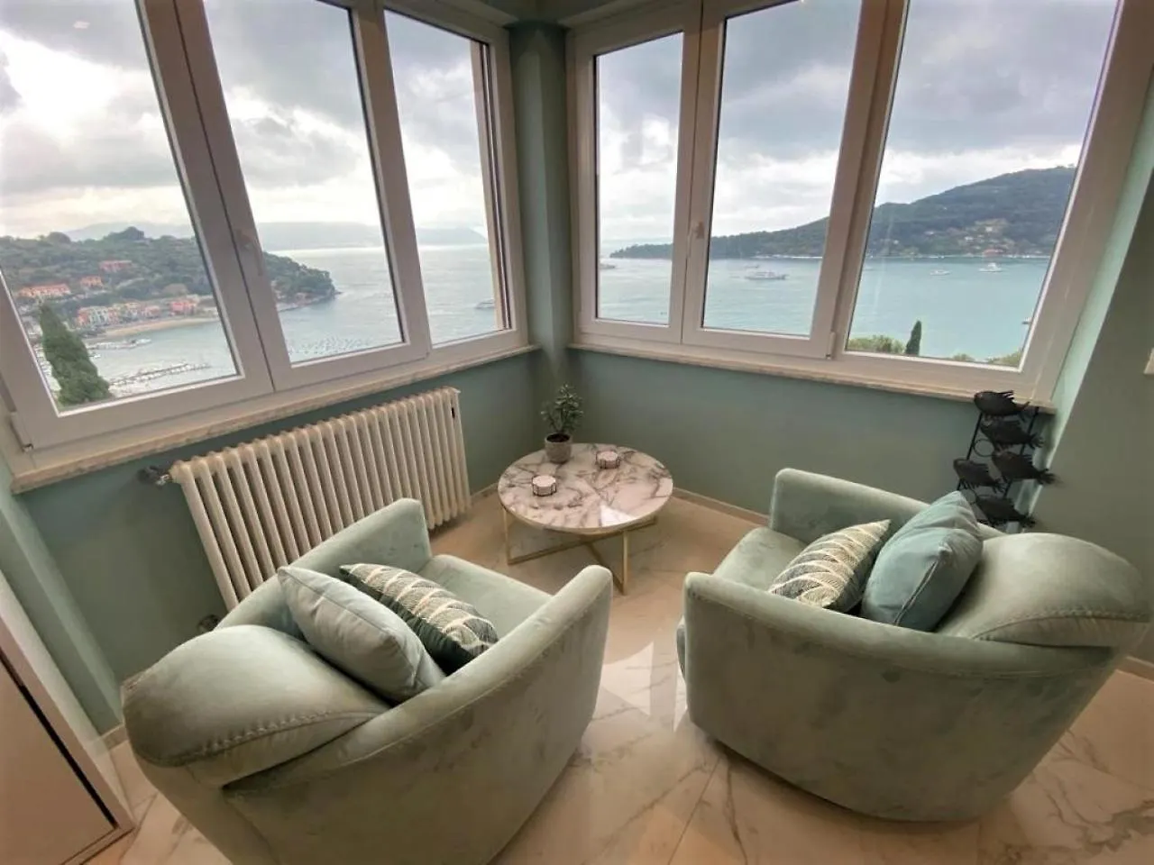 Casemaggi Attico Sul Mare, Penthouse On The Sea Porto Venere 0*,  Italy